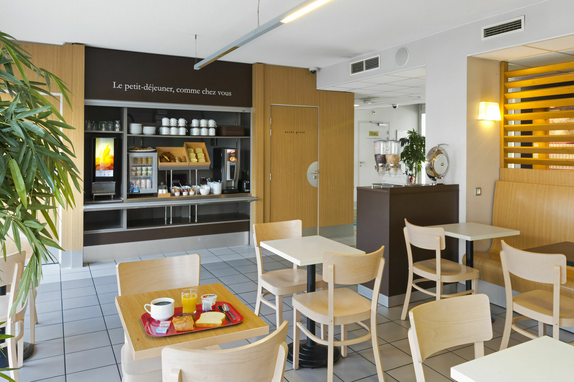 B&B Hotel Rennes Ouest Villejean Exterior foto